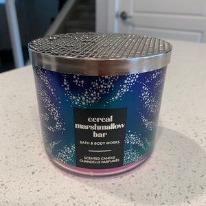 ⭐️ RARE | 🥣 BBW Cereal Marshmallow Bar 3-Wick Candle